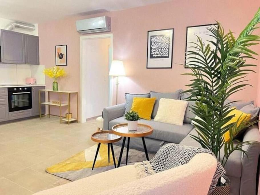B104 - Liberty Bridge Lovely Home With Free Parking บูดาเปสต์ ภายนอก รูปภาพ